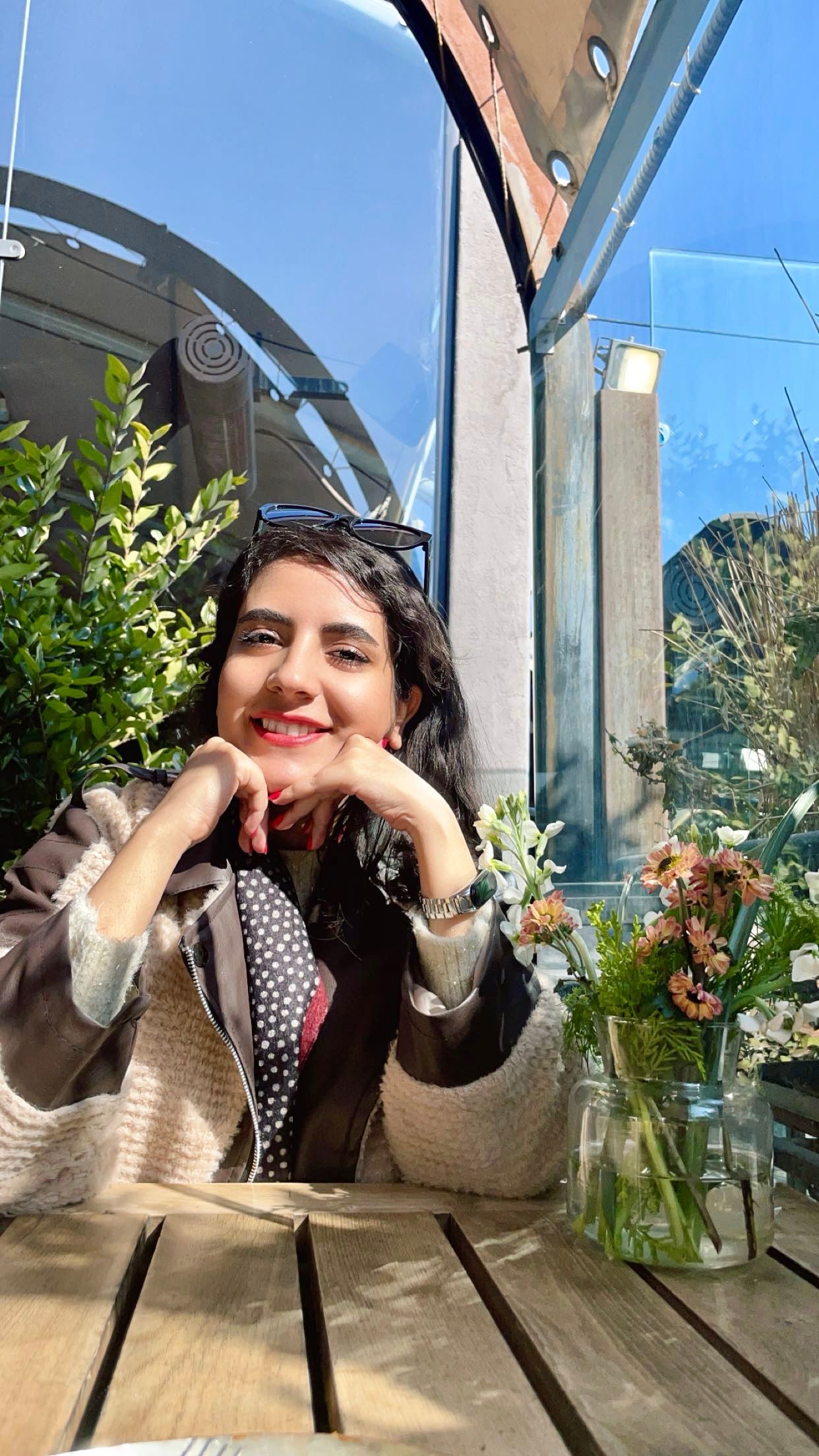 تصویر استاد آموزش زبان انگلیسی نیلو کریمیان